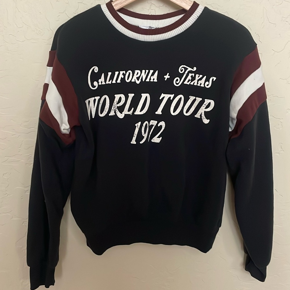 Ascot and Heart crewneck